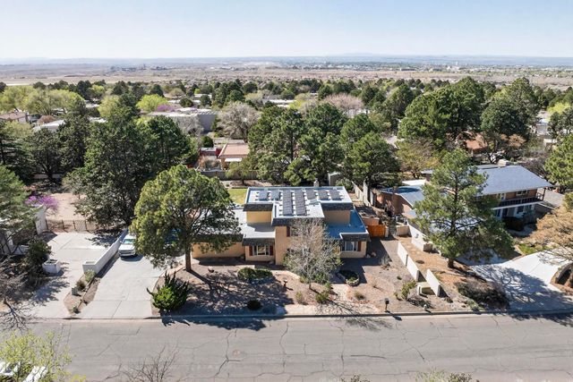 1062 Matador Drive SE, Albuquerque, NM 87123