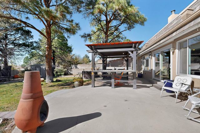 1062 Matador Drive SE, Albuquerque, NM 87123