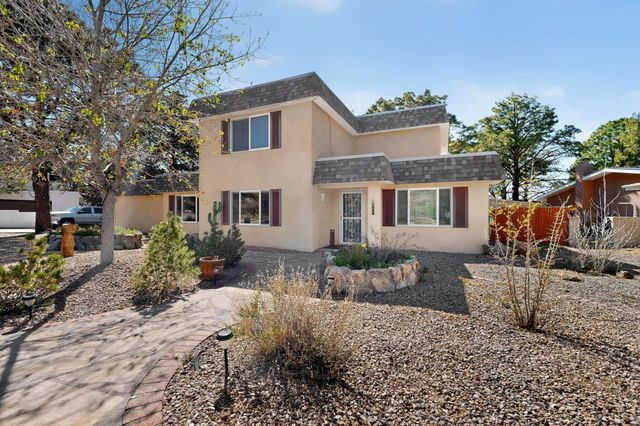 1062 Matador Drive SE, Albuquerque, NM 87123