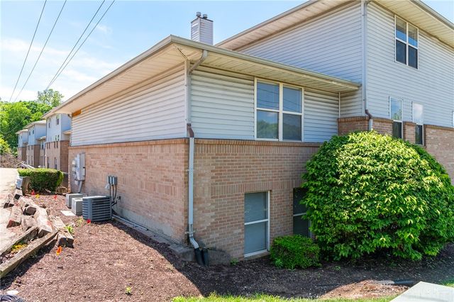 978 Irving Avenue 28, Dayton, OH 45419