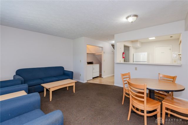 978 Irving Avenue 28, Dayton, OH 45419