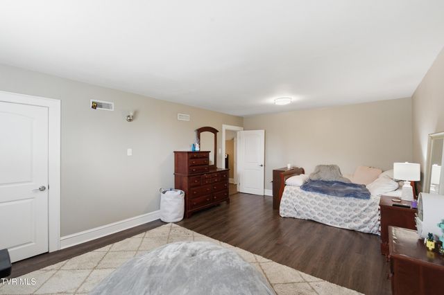 1200 7th Avenue, Bristol, TN 37620