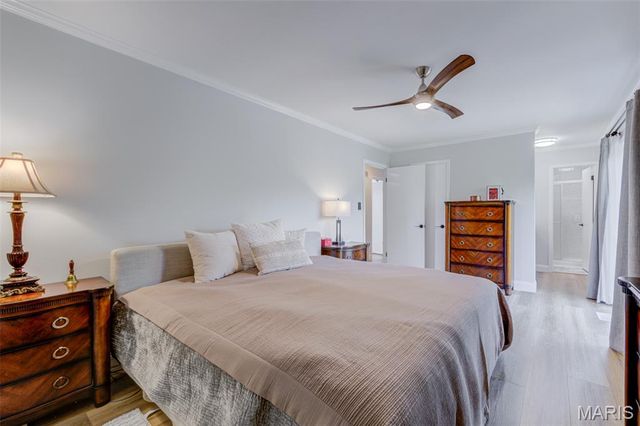 307 Twistedoak Court, Ballwin, MO 63021