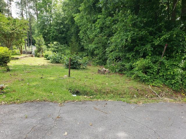 1118 Mapleton Street, Roanoke Rapids, NC 27870