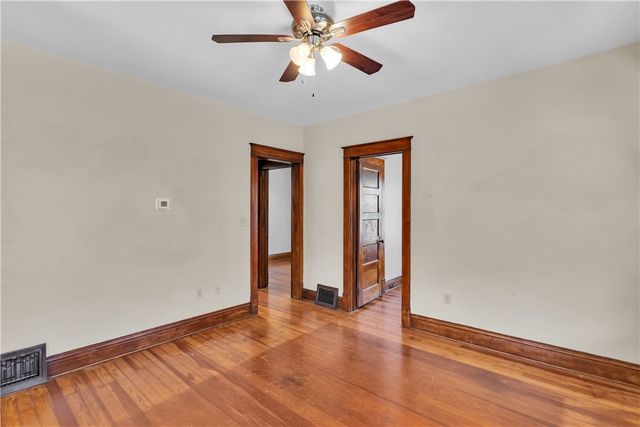 2450 Pleuchel Rd, Franklin Park, PA 15143