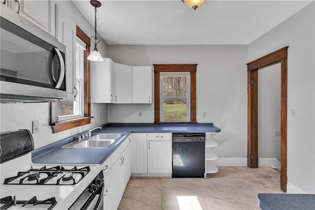 2450 Pleuchel Rd, Franklin Park, PA 15143