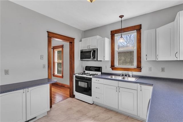 2450 Pleuchel Rd, Franklin Park, PA 15143