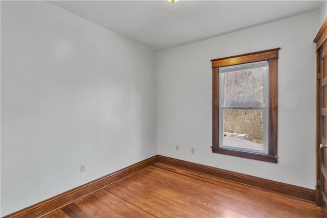 2450 Pleuchel Rd, Franklin Park, PA 15143