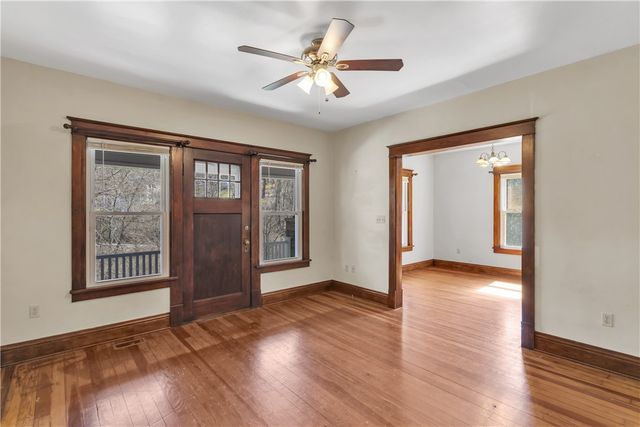 2450 Pleuchel Rd, Franklin Park, PA 15143