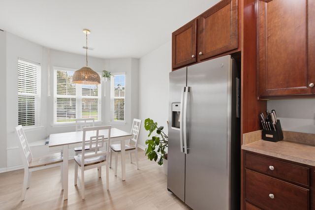 7303 Kestrel Trail, Hanahan, SC 29410