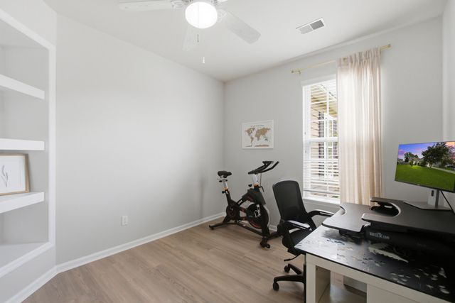 7303 Kestrel Trail, Hanahan, SC 29410