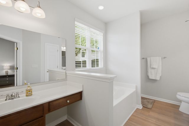 7303 Kestrel Trail, Hanahan, SC 29410