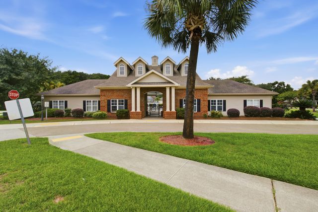7303 Kestrel Trail, Hanahan, SC 29410