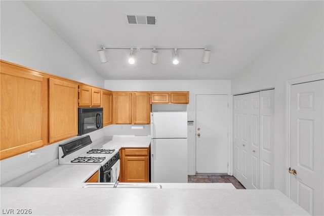 9712 Blatimac Avenue 103, Las Vegas, NV 89129