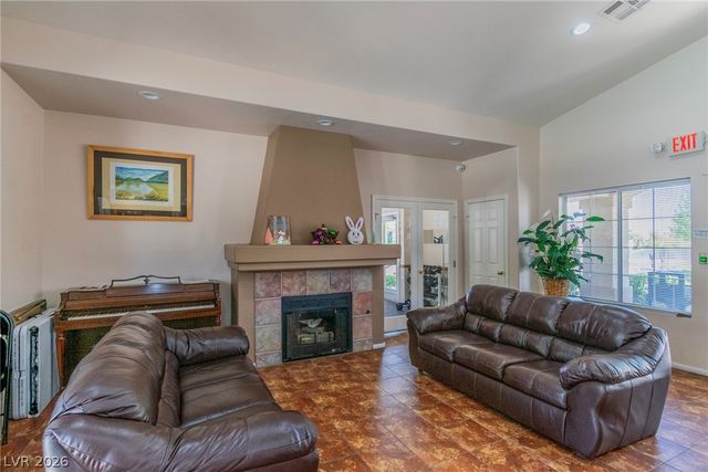 9712 Blatimac Avenue 103, Las Vegas, NV 89129