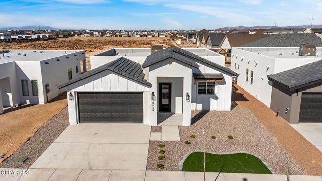 14005 Alice Hughes Avenue, Horizon City, TX 79928