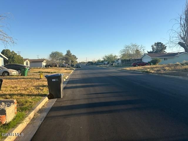 21207 Kenniston Street, California City, CA 93505