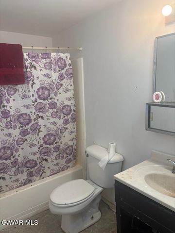 21207 Kenniston Street, California City, CA 93505