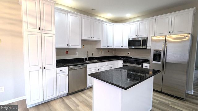 21506 TROWBRIDGE SQ, Ashburn, VA 20147