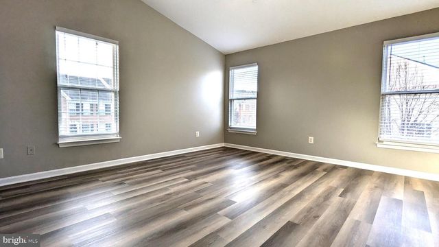 21506 TROWBRIDGE SQ, Ashburn, VA 20147