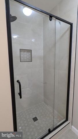 21506 TROWBRIDGE SQ, Ashburn, VA 20147