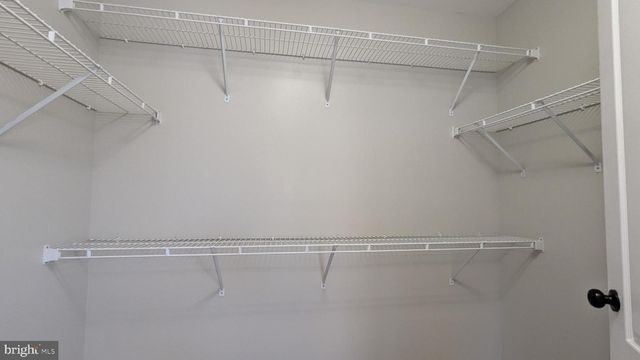 21506 TROWBRIDGE SQ, Ashburn, VA 20147