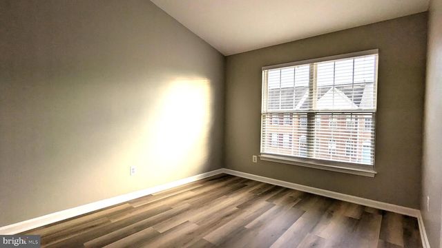 21506 TROWBRIDGE SQ, Ashburn, VA 20147