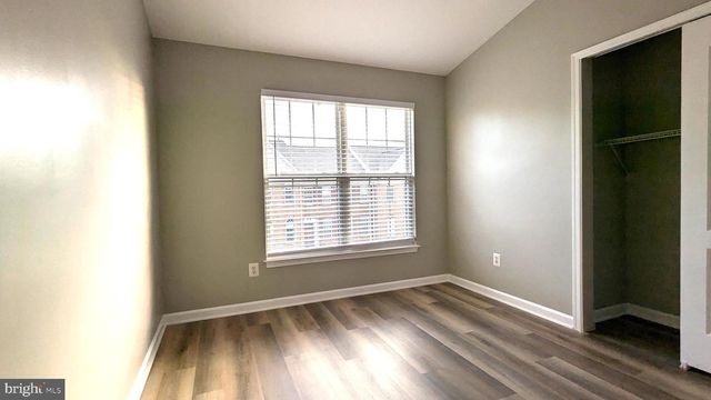 21506 TROWBRIDGE SQ, Ashburn, VA 20147