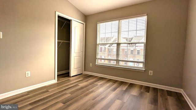 21506 TROWBRIDGE SQ, Ashburn, VA 20147