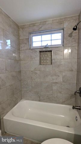 21506 TROWBRIDGE SQ, Ashburn, VA 20147