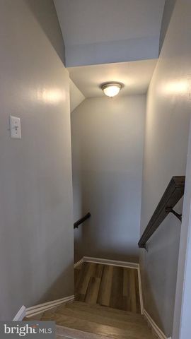 21506 TROWBRIDGE SQ, Ashburn, VA 20147