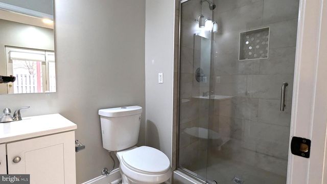 21506 TROWBRIDGE SQ, Ashburn, VA 20147