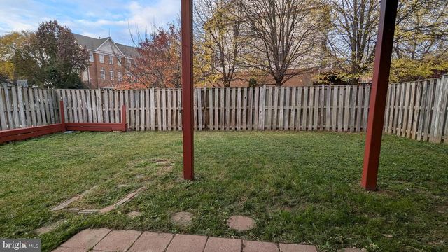 21506 TROWBRIDGE SQ, Ashburn, VA 20147