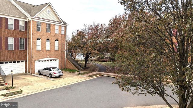 21506 TROWBRIDGE SQ, Ashburn, VA 20147