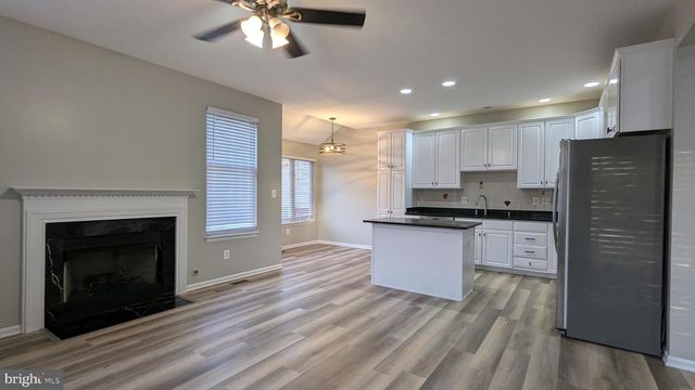 21506 TROWBRIDGE SQ, Ashburn, VA 20147