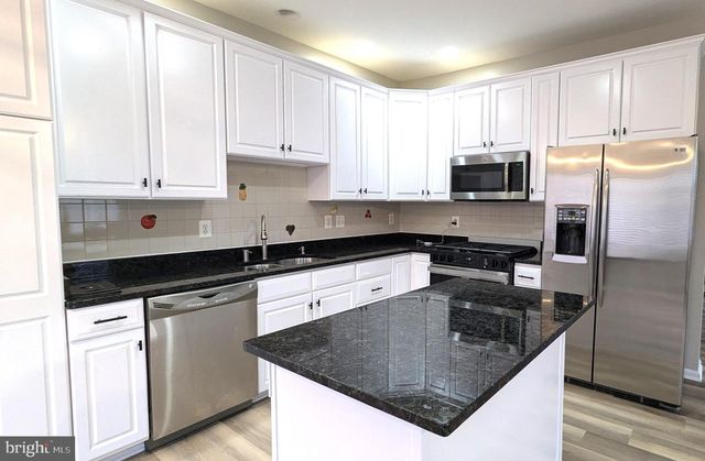 21506 TROWBRIDGE SQ, Ashburn, VA 20147