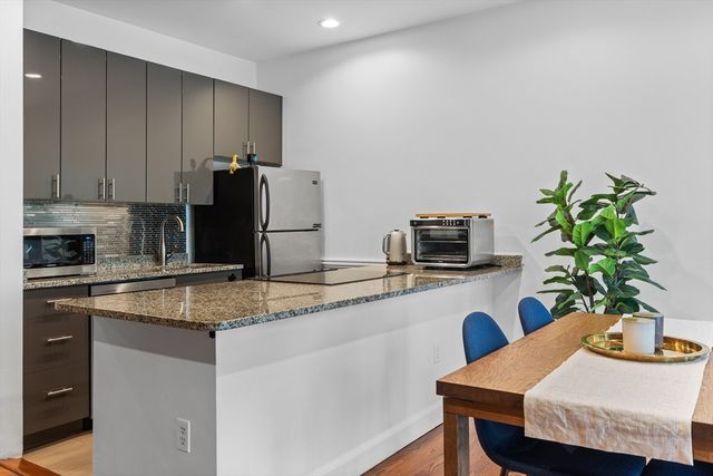 113 Chandler 1, Boston, MA 02116