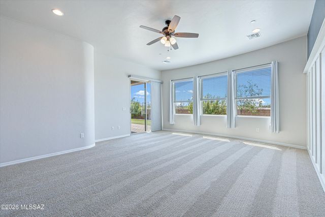 14348 E Willow Goldfinch Court, Vail, AZ 85641