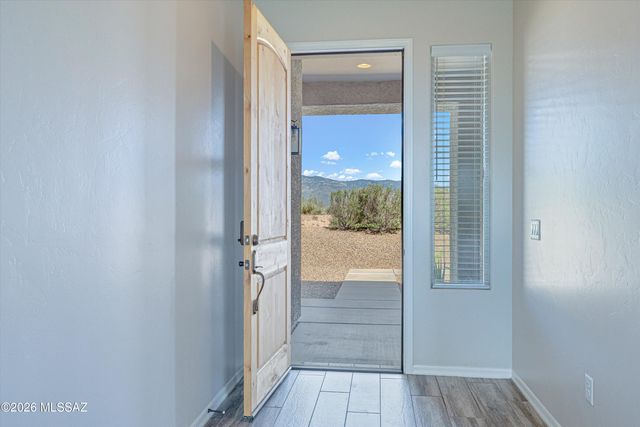 14348 E Willow Goldfinch Court, Vail, AZ 85641