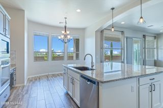14348 E Willow Goldfinch Court, Vail, AZ 85641