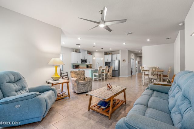 289 Crestwind Drive, Daytona Beach, FL 32124