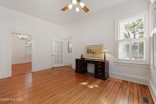 215 Ann Street, Wilmington, NC 28401