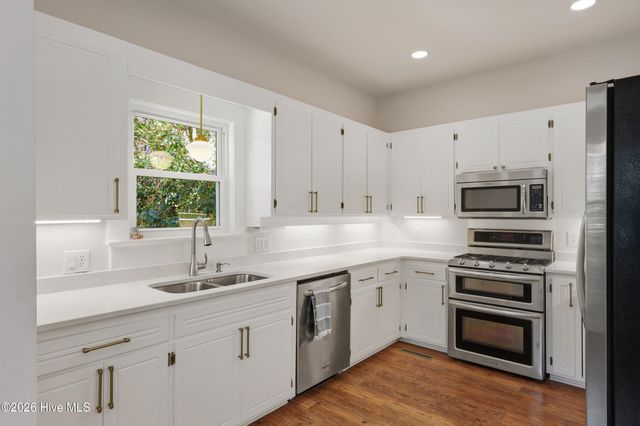 215 Ann Street, Wilmington, NC 28401