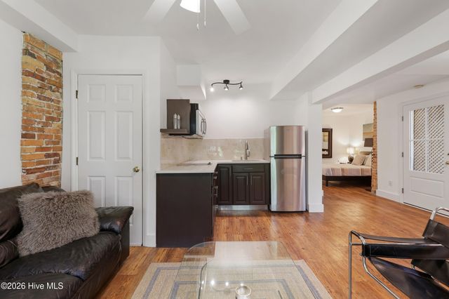 215 Ann Street, Wilmington, NC 28401