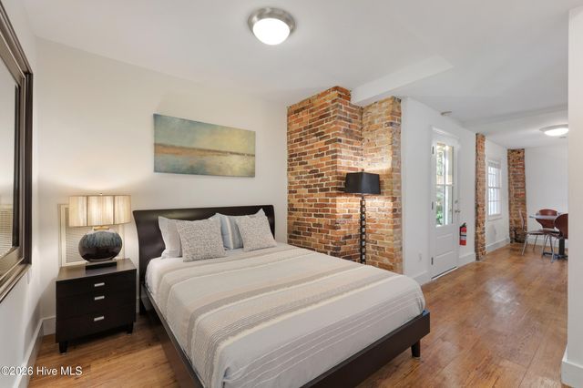 215 Ann Street, Wilmington, NC 28401