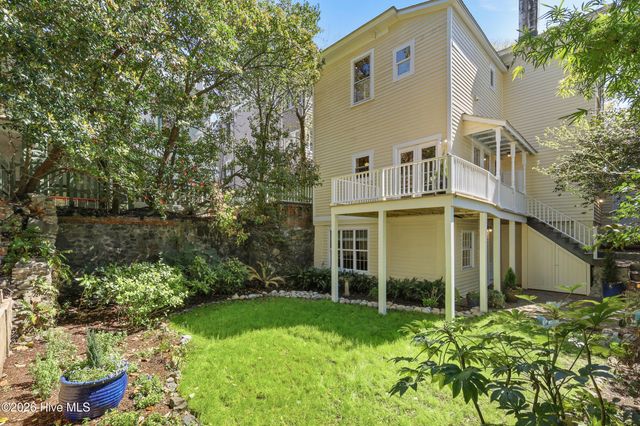 215 Ann Street, Wilmington, NC 28401