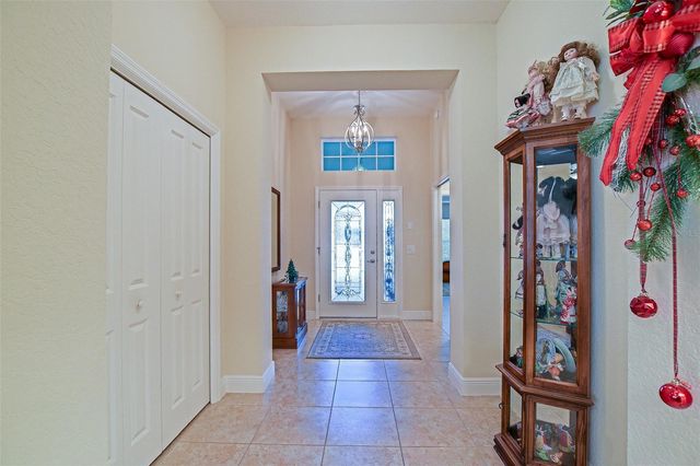 10158 JULIA ISLES AVENUE, Oxford, FL 34484