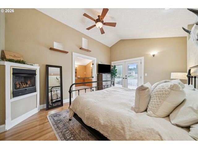 10634 Sw COOK Ln, Portland, OR 97223
