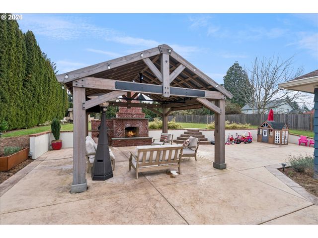 10634 Sw COOK Ln, Portland, OR 97223