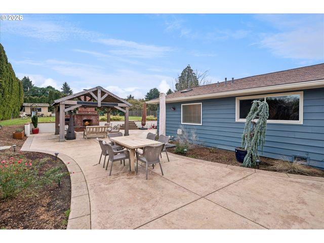10634 Sw COOK Ln, Portland, OR 97223